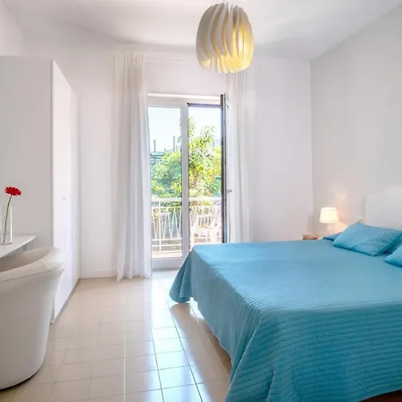 Bright House Apartment Sorrento