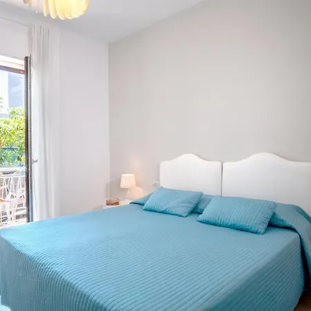 Apartment Bright House