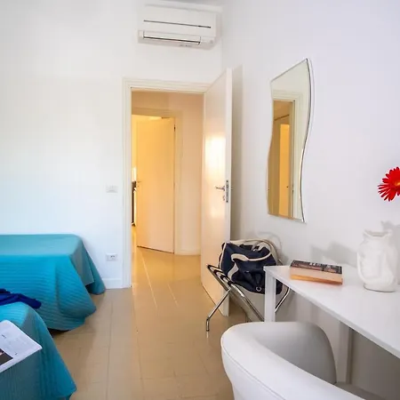 Apartment Bright House *