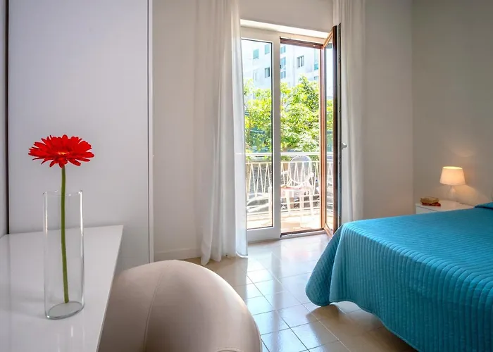 Bright House Apartment *